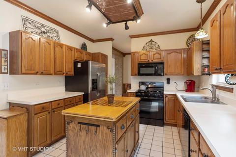 2503 Riverwalk Dr, Plainfield, IL 60586 photo 9