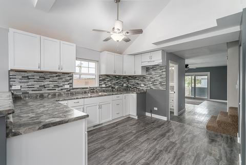 7458 W 75th St, Bridgeview, IL 60455 photo 9