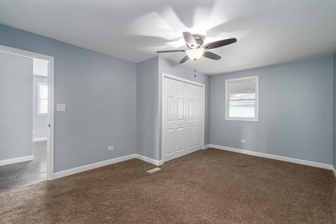 7458 W 75th St, Bridgeview, IL 60455 photo 16