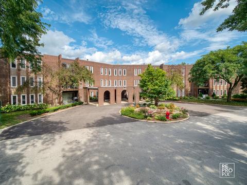 1430 Sandstone Dr #213, Wheeling, IL 60090 photo 1