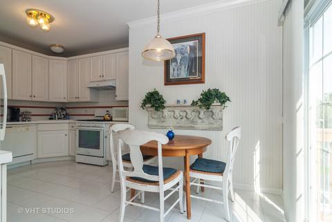 608 Declaration Ln, Aurora, IL 60502 photo 8