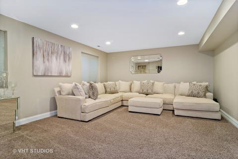 174 Partridge Ln, Bartlett, IL 60103 photo 8