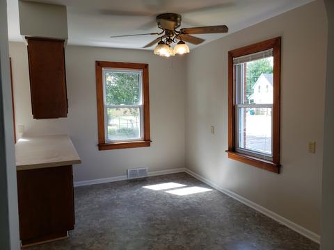 640 Henry St, Kankakee, IL 60901 photo 9