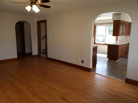 640 Henry St, Kankakee, IL 60901 photo 4