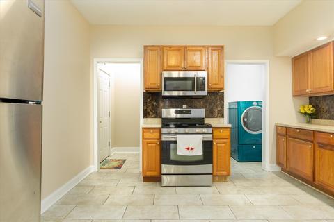 507 Raymond St, Elgin, IL 60120 photo 11