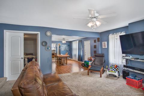 111 N Root St, Aurora, IL 60505 photo 5