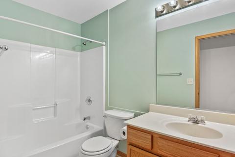 829 Casey Ln, Harvard, IL 60033 photo 13