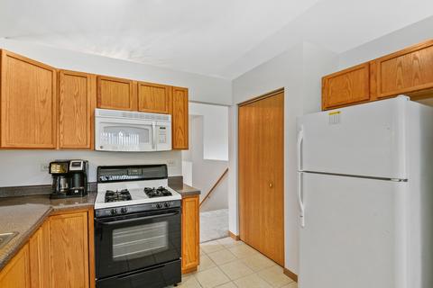 829 Casey Ln, Harvard, IL 60033 photo 10