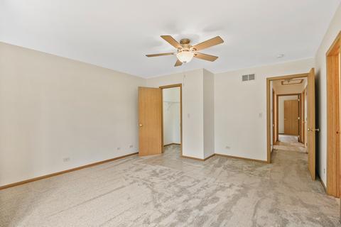 829 Casey Ln, Harvard, IL 60033 photo 14
