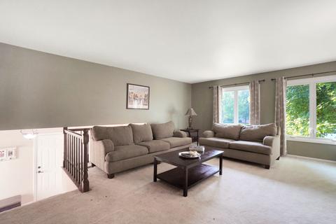 665 Devonshire Ln, Wheaton, IL 60189 photo 5