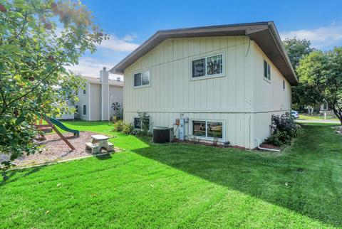 665 Devonshire Ln, Wheaton, IL 60189 photo 22
