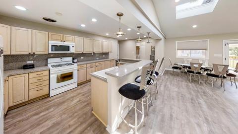 8133 W Memory Ln, Chicago, IL 60656 photo 10
