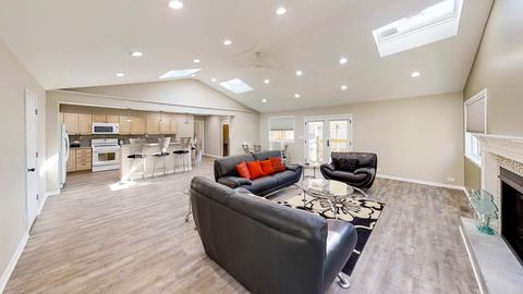 8133 W Memory Ln, Chicago, IL 60656 photo 19