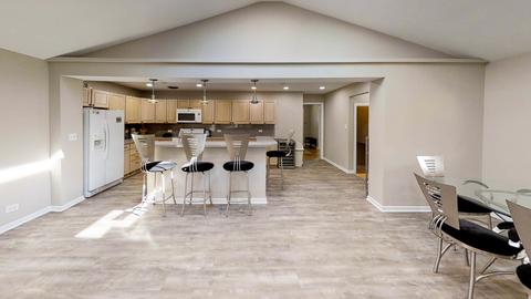 8133 W Memory Ln, Chicago, IL 60656 photo 25