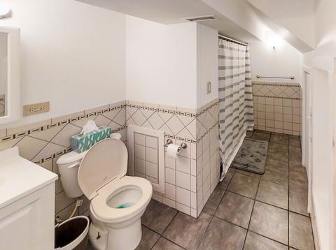 8133 W Memory Ln, Chicago, IL 60656 photo 27