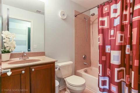 200 River Front Dr, Mount Prospect, IL 60056 photo 17