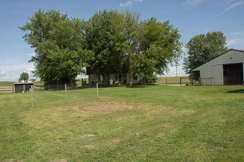 15755 Hillside Rd, Morrison, IL 61270 photo 23