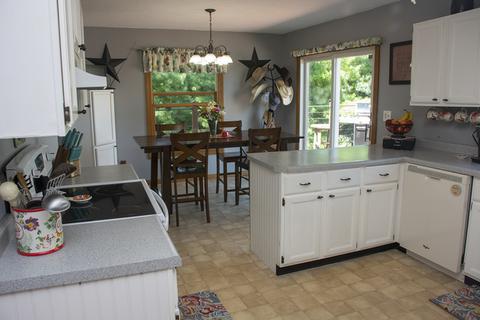 15755 Hillside Rd, Morrison, IL 61270 photo 8