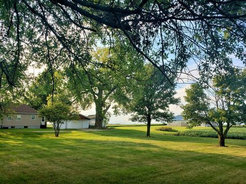 2745 N 21st Rd, Seneca, IL 61360 photo 4