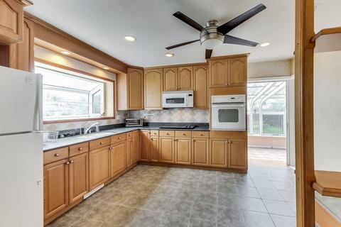 337 E Lake Ave, Glenview, IL 60025 photo 6