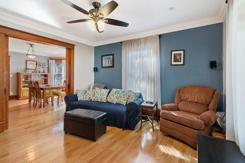 545 Oak Ave, Aurora, IL 60506 photo 6