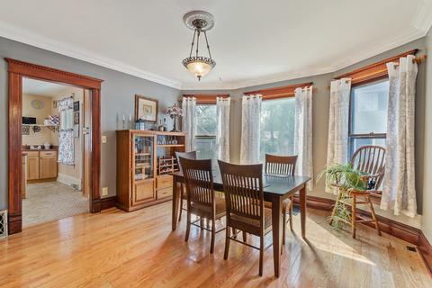 545 Oak Ave, Aurora, IL 60506 photo 3