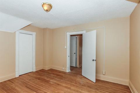 473 Jefferson Ave, Elgin, IL 60120 photo 22