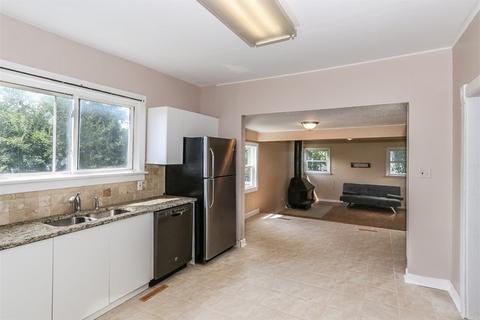 473 Jefferson Ave, Elgin, IL 60120 photo 10
