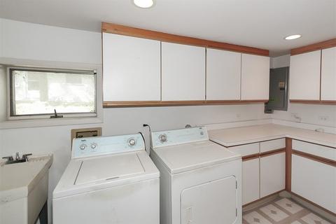 377 Anne Ter, Wheeling, IL 60090 photo 18