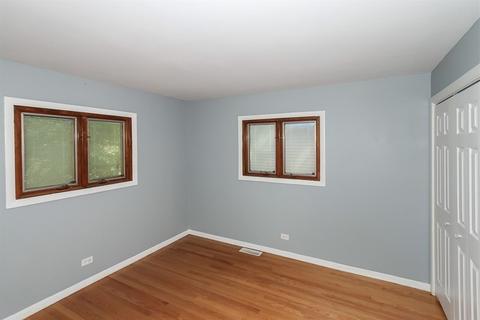 377 Anne Ter, Wheeling, IL 60090 photo 12