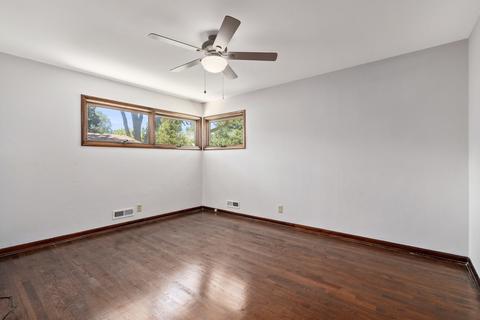 211 E Sunset Pl, Dekalb, IL 60115 photo 7