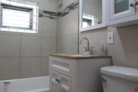 4008 E 112th St, Chicago, IL 60617 photo 3