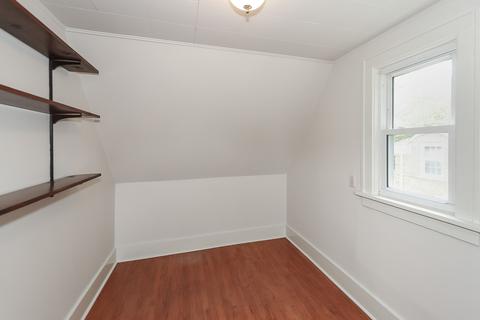 1541 E Algonquin Rd, Des Plaines, IL 60016 photo 20