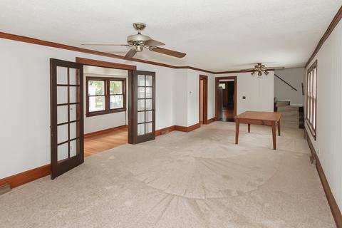 1541 E Algonquin Rd, Des Plaines, IL 60016 photo 6