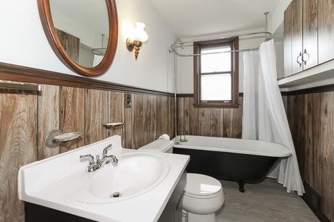 1541 E Algonquin Rd, Des Plaines, IL 60016 photo 19