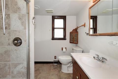 1541 E Algonquin Rd, Des Plaines, IL 60016 photo 14