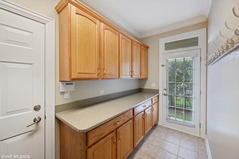 1550 Constitution Dr, Glenview, IL 60026 photo 16