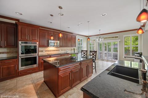 1550 Constitution Dr, Glenview, IL 60026 photo 5