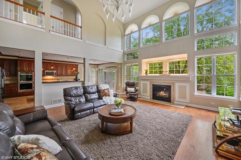 1550 Constitution Dr, Glenview, IL 60026 photo 9