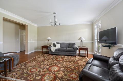 1550 Constitution Dr, Glenview, IL 60026 photo 4