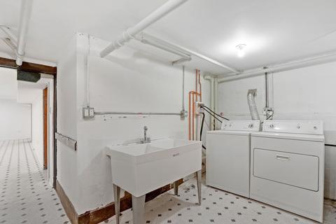 2477 E 74th St, Chicago, IL 60649 photo 20