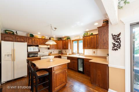 295 Willow St, Inverness, IL 60010 photo 4
