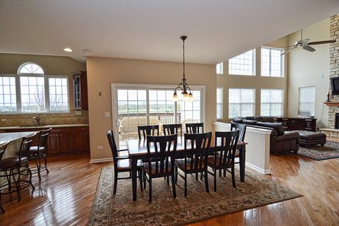 3519 Tournament Dr, Elgin, IL 60124 photo 12