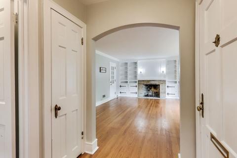 2032 Ewing Ave, Evanston, IL 60201 photo 3