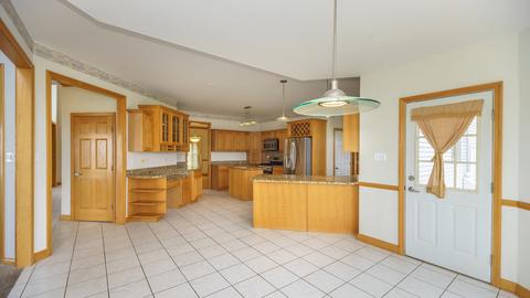 24250 Simo Dr, Plainfield, IL 60586 photo 14
