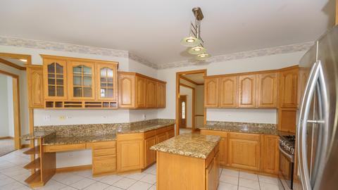 24250 Simo Dr, Plainfield, IL 60586 photo 12