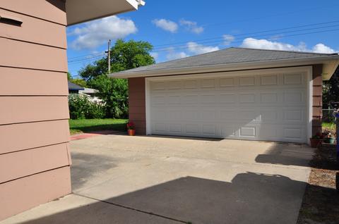 20 Arrowhead Dr, Thornton, IL 60476 photo 3