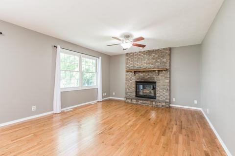 1202 Challis Dr, Bloomington, IL 61704 photo 10