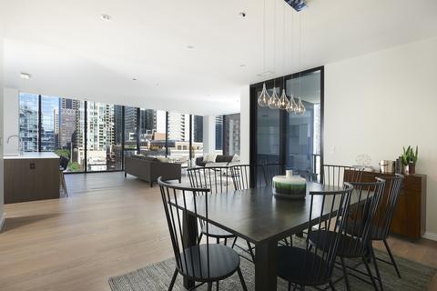 56 W Huron St #2, Chicago, IL 60654 photo 11