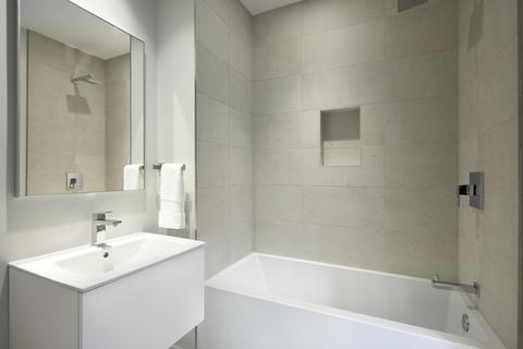 56 W Huron St #2, Chicago, IL 60654 photo 22